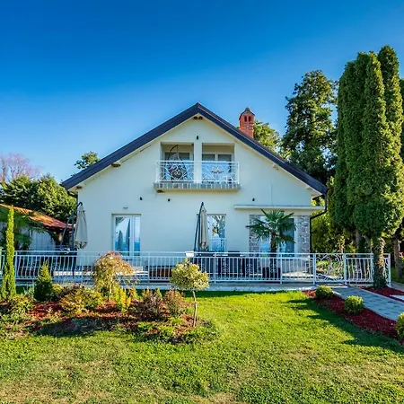 Risteski - St. Naum Hotel